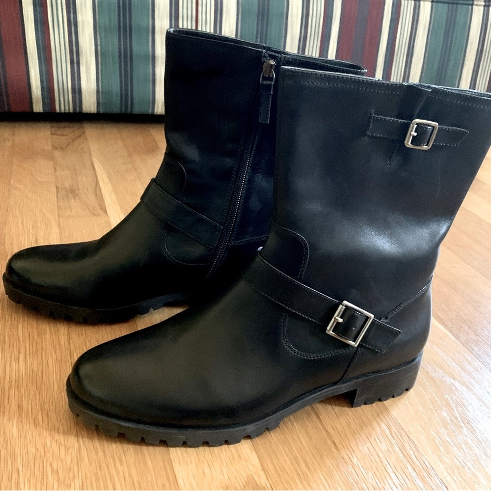 Tahari leather moto boots, womens size 10, New with box